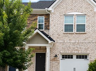 316 Victoria Dr, Lebanon, TN 37090
