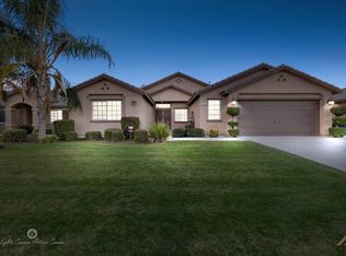 10823 Valverde Dr, Bakersfield, CA 93311