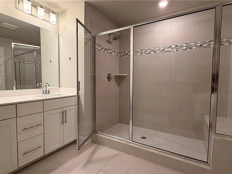 1012 Knoxboro Ln — Photo 25