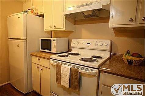 2nd image of 3045 Park Ln APT 1023