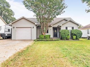2805 N 4 1/2 St, Paragould, AR 72450