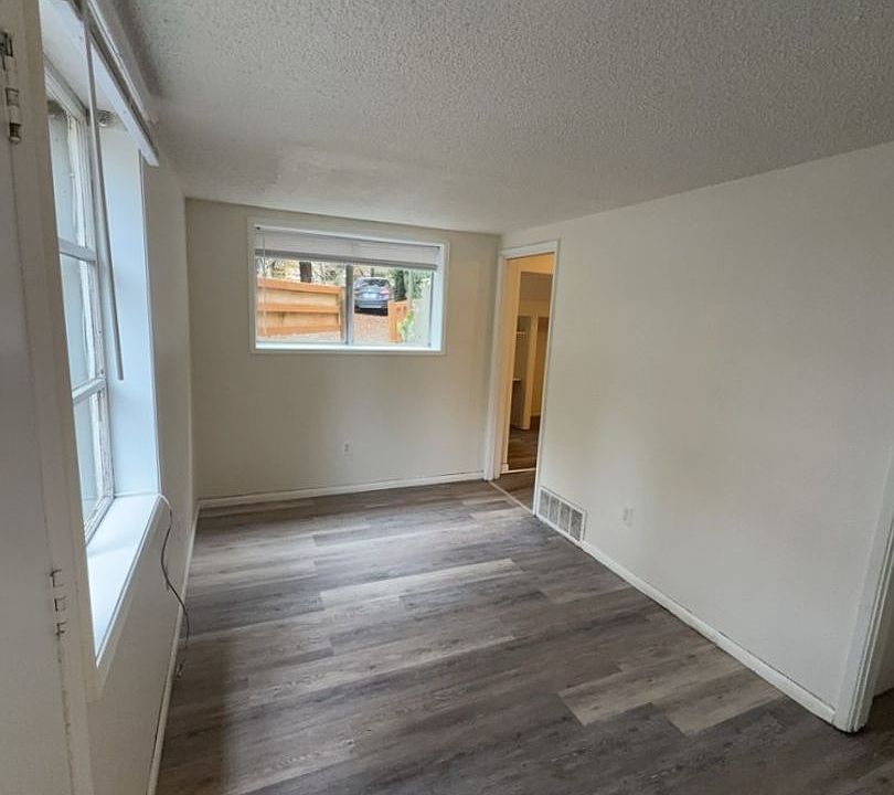 1st image of 800 Billy Frank Jr St APT 1