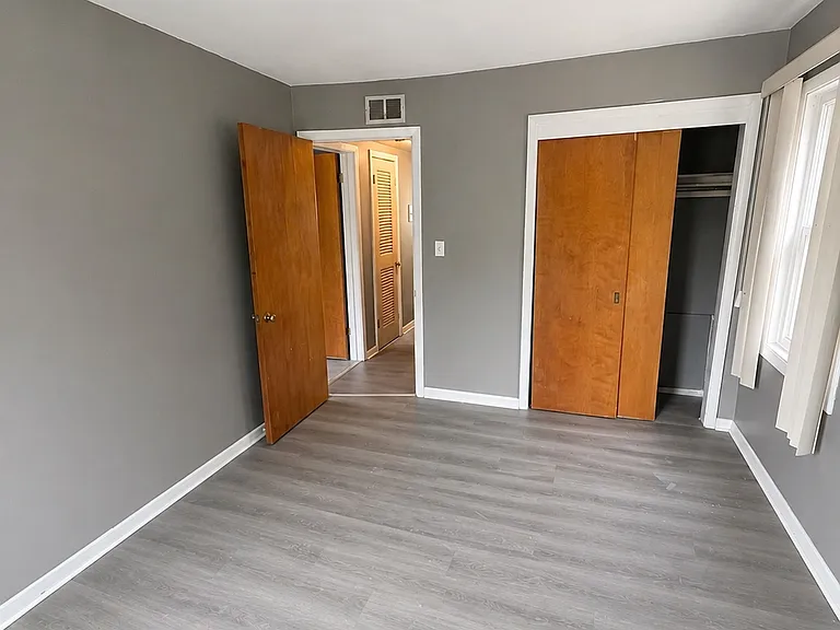 16004 Nelacrest Rd #5 — Photo 7