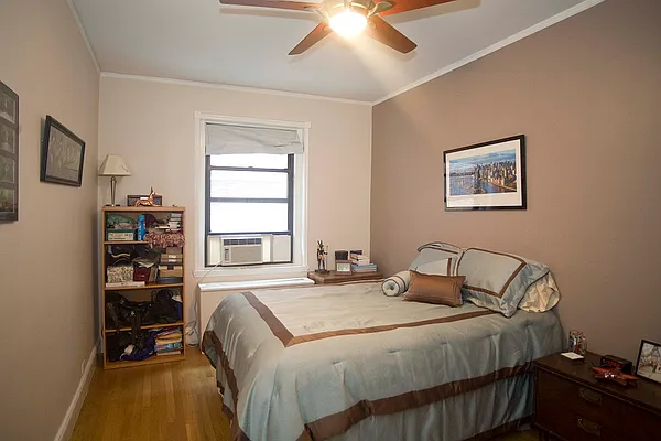 Sold by Stein-Perry | media 8