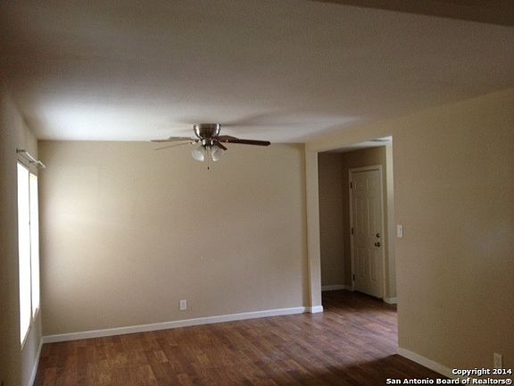 5th image of 1511 Pasadena St