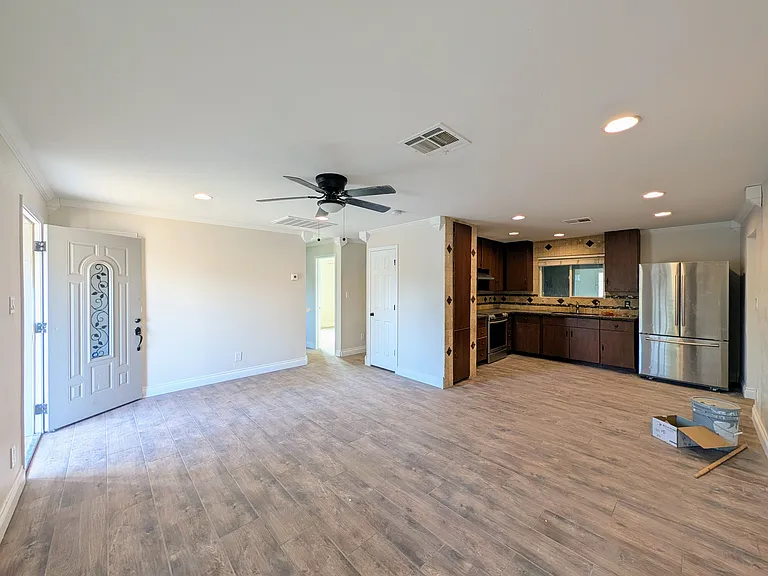 13208 W Tuckey Ln — Photo 22