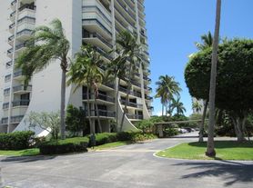 2400 Presidential Way