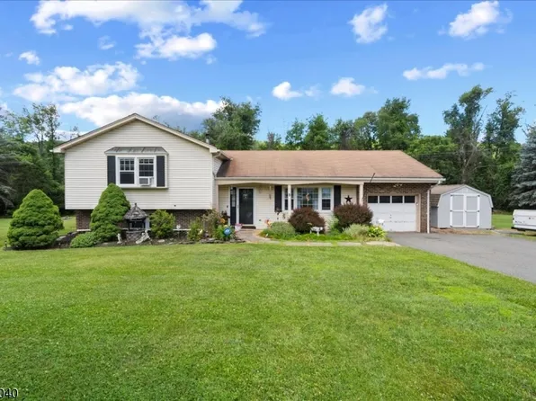 5 Bethel Ct, Vernon Twp., NJ 07461