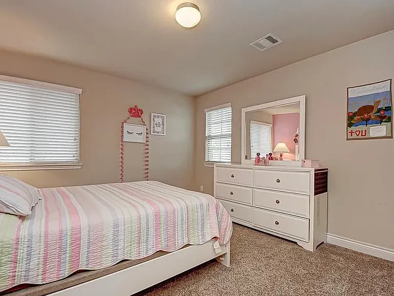 24510 Rossmore Hill Ct — Photo 16