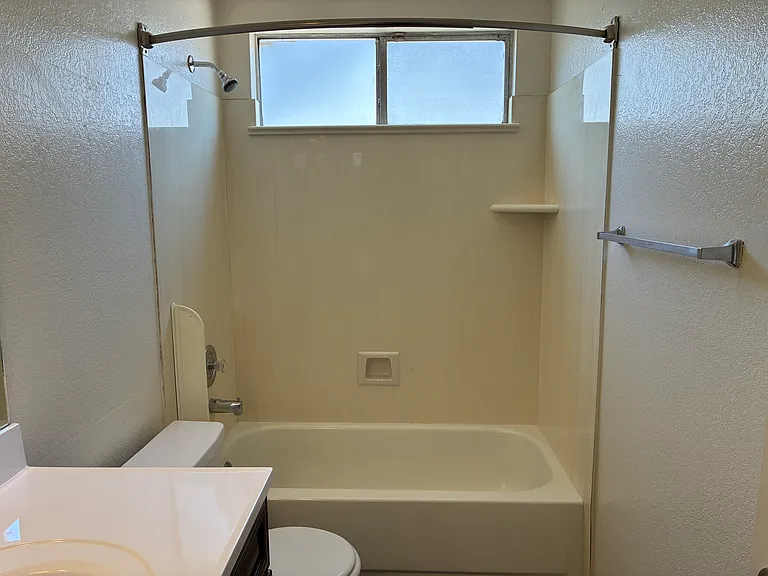 5637 W Yucca St — Photo 31