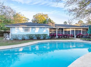 2124 The Woods Dr, Jacksonville, FL 32246