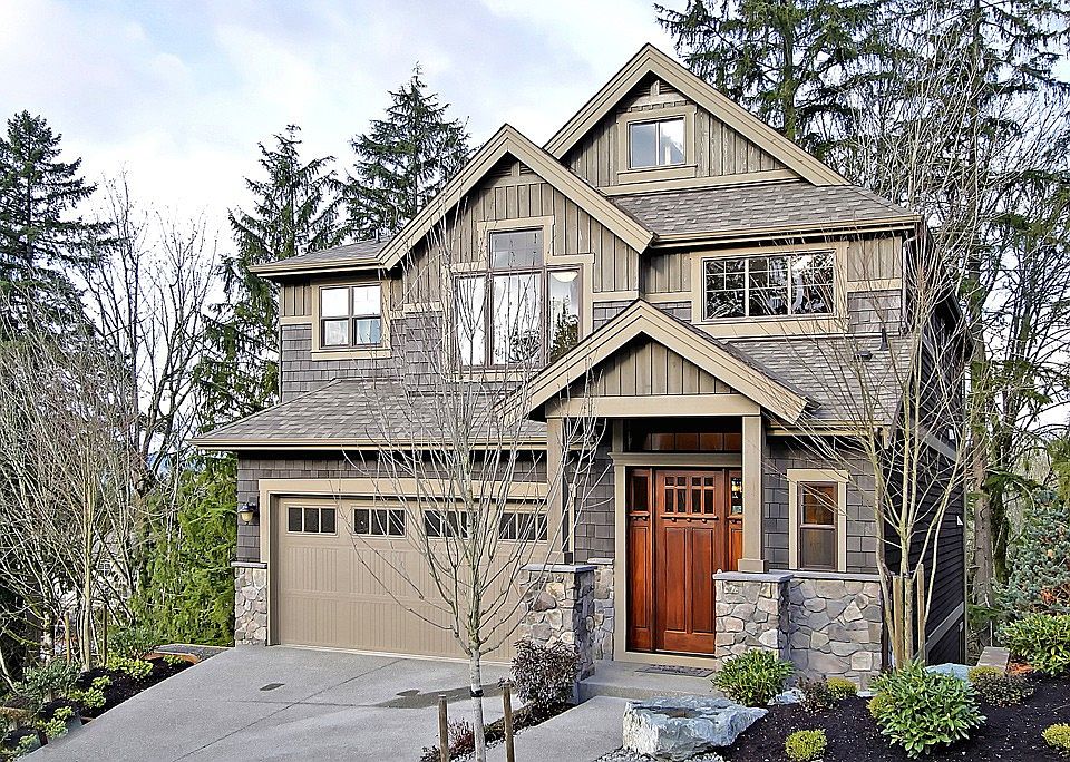 1st image of 2713 NW Stoney Creek Dr