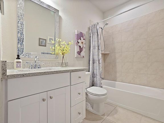 3rd image of 177 Flexus Ln