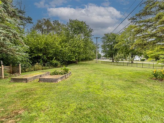 4th image of 2 Seminole Ln