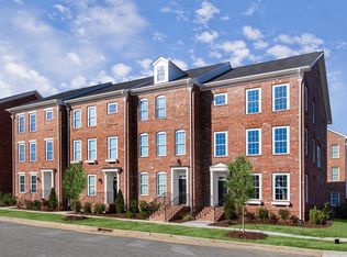 1914 Cambridge Beltway Dr, Charlotte, NC 28273