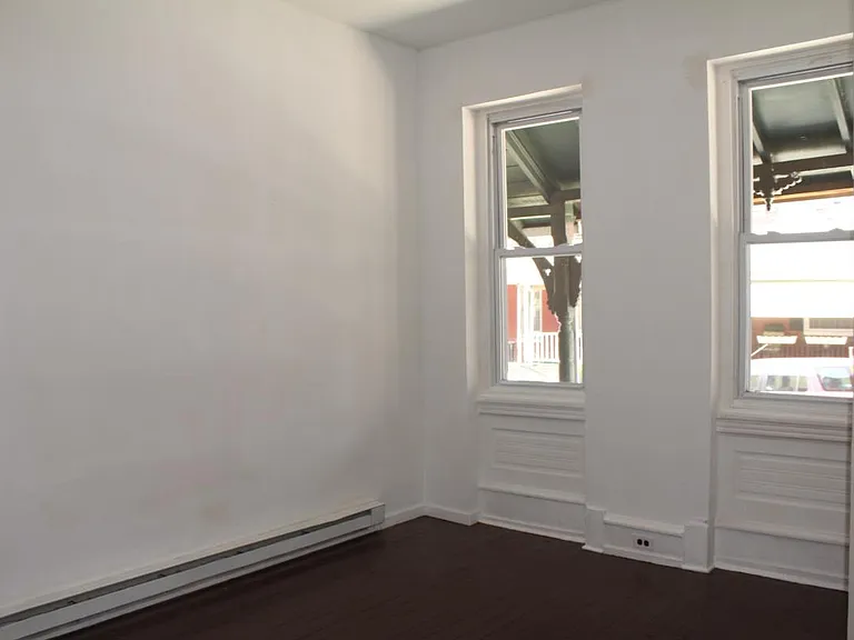 4024 Green St #1 — Photo 2