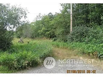 5620 E 5th Avenue photo 1