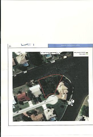 1st image of 11 Crain Ct