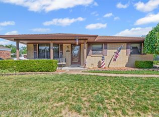 27409 Polk Ave, Brownstown, MI 48183