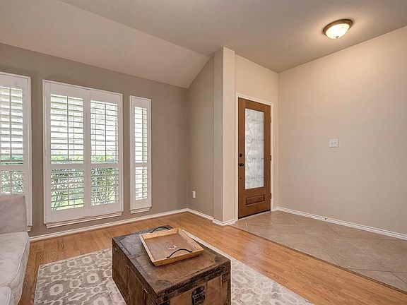 5th image of 3938 Eastland Lake Dr