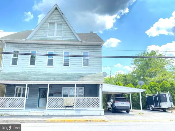 128 E Market St, Williamstown, PA 17098