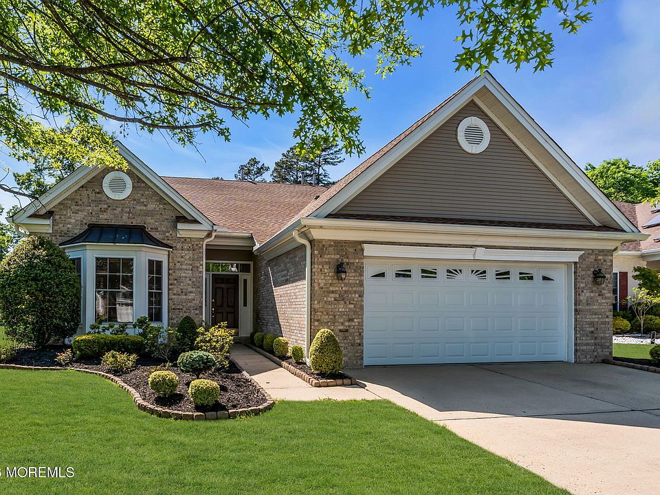 1st image of 20 Hazeltine Lane