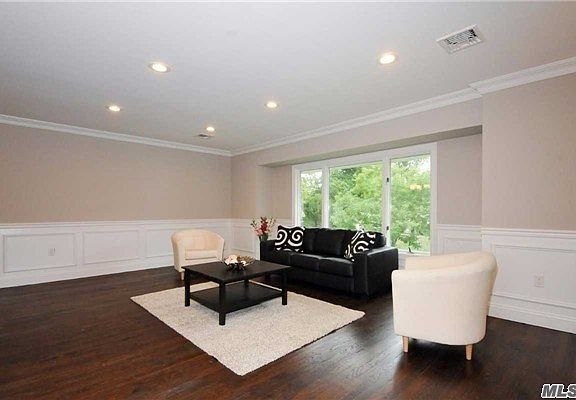 3rd image of 35 Beatrice Ln