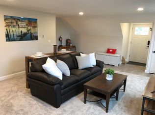 168 Island Pond Rd APT 3, Manchester, NH 03109