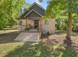 118 Lick Branch Rd, Harrison, AR 72601