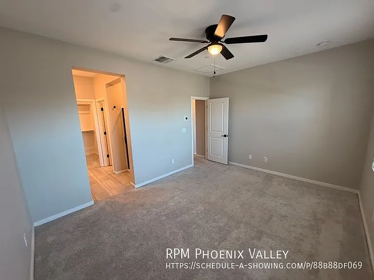 740 E Lark St #102 — Photo 11