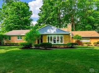 1429 Lemcke Rd, Dayton, OH 45434