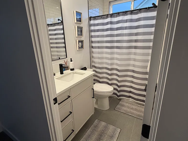 3364 E Ezra Dr — Photo 16
