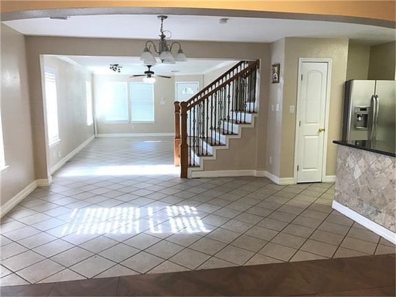 5th image of 4601 Park Dr