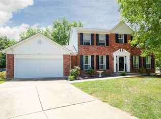 837 Ridgetop Cir, Saint Charles, MO 63304