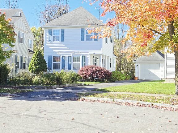 2nd image of 123 Schilling Ln