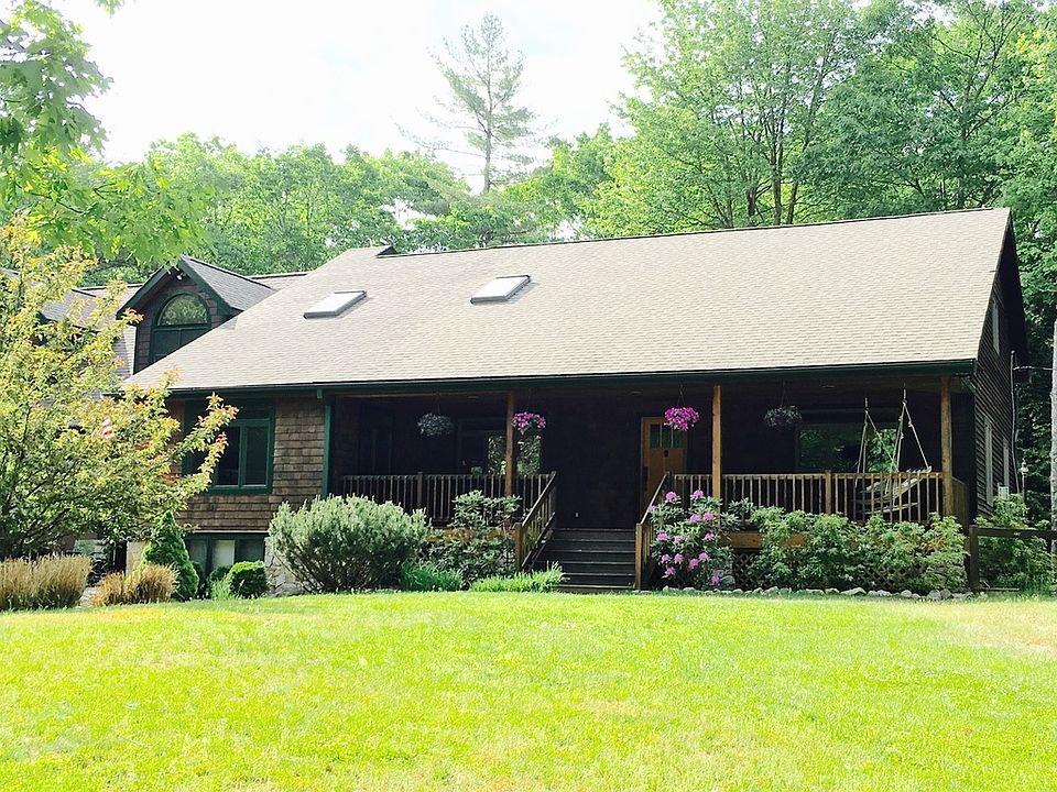 Lovely expanded cape!