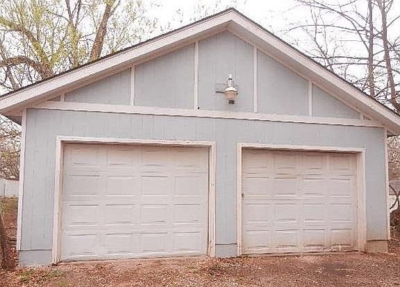 3rd image of 2331 N 85th St