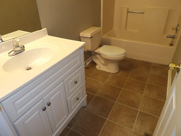 244 Meadowview Dr #12 — Photo 61
