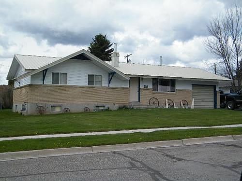 1st image of 310 Gagon Dr