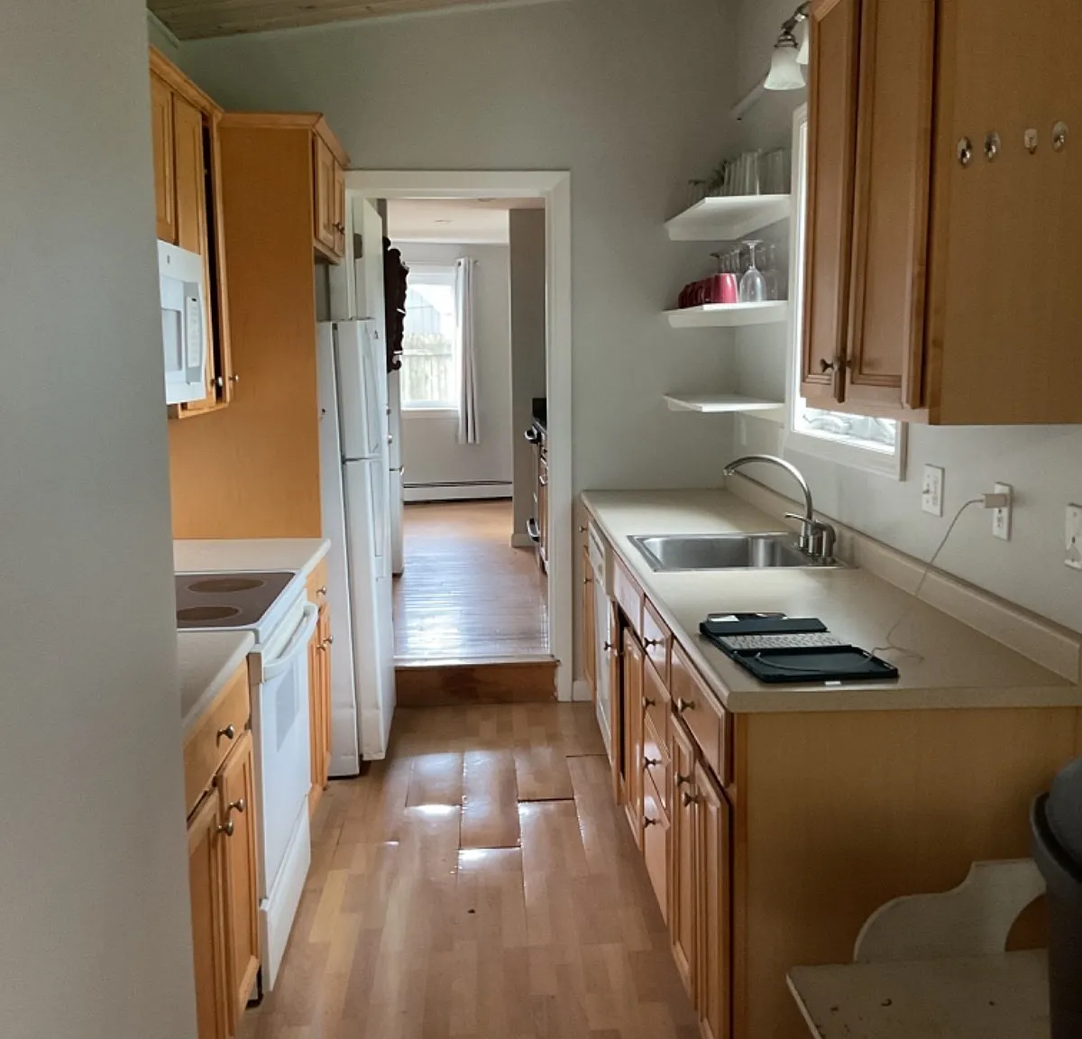 44 Falmouth Heights Rd — Photo 2
