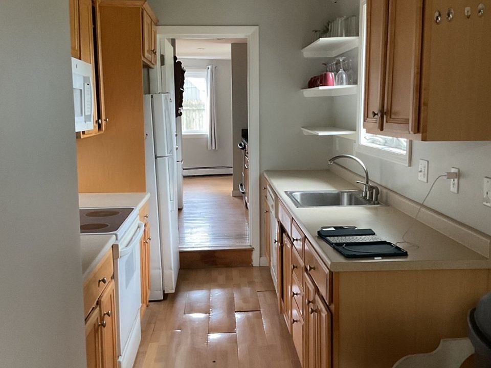 1st image of 44 Falmouth Heights Rd #2
