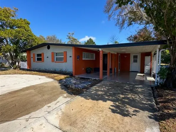 1203 N Saturn Ave, Clearwater, FL 33755