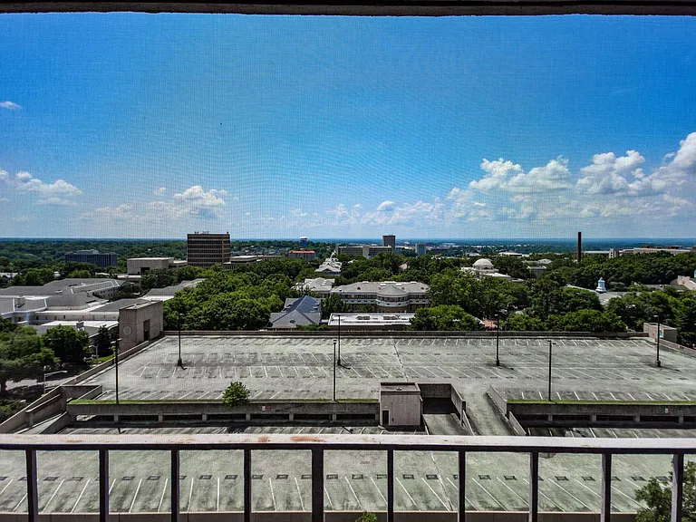 1520 Senate St #157 — Photo 9