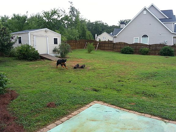 5th image of 439 The Gables Dr