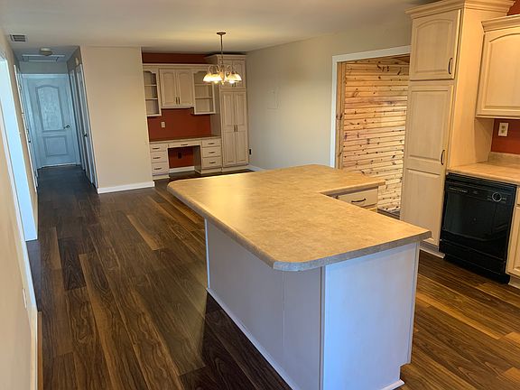 4th image of 1771 Tamalco Ave