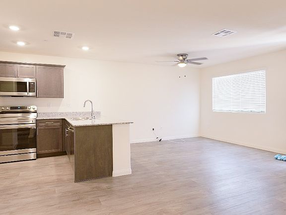 3rd image of 2653 Wimbledon White Ct