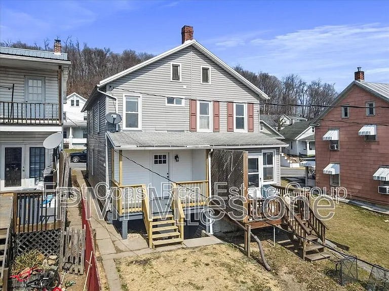 16 Woods Ln — Photo 29