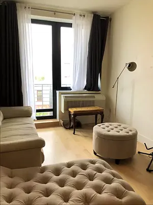 Rented by Flip Technologies Inc | media 29