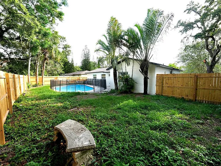 2619 Hendy Ct — Photo 8