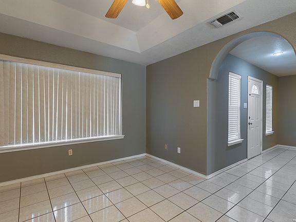 4th image of 401 Keli Circle